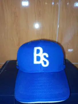 Topi koleksi pribadi bagus mantap