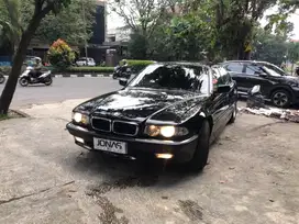 BMW 735iL 1997 LWB hitam