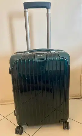 Rimowa cabin luggage