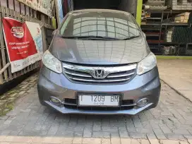 Honda Freed PSD new acc double istimewa