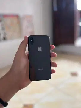 Iphone x 64gb hitam