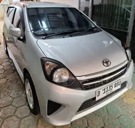Agya tipe E 1.0 2014 M/T