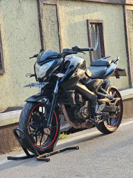 Kawasaki Pulsar 200Ns