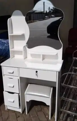 MEJA RIAS MINIMALIS SPECIAL CICILAN