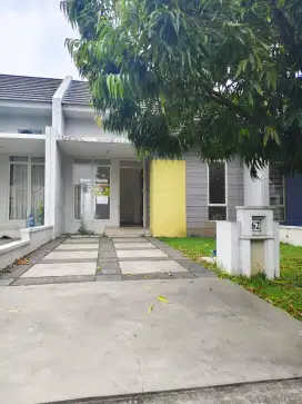 Hot sale! Dijual Rumah satu lantai cluster Indira