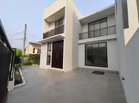 Rumah Baru Siap Huni HOOK Villa Melati Mas Tangerang (Win)