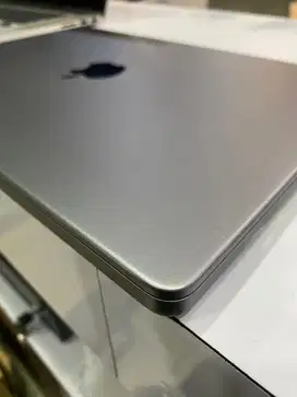 Macbook pro 14 2021 M1 pro 16/1T