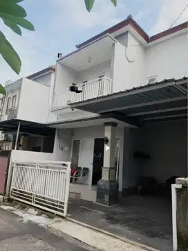 Jual Rumah siap Huni 2lt di Penamparan Denpasar Barat Hunian Strategis