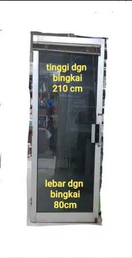 pintu kaca bingkai aluminum