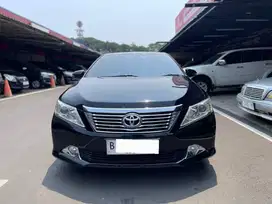 Toyota Camry 2.5 V AT 2013