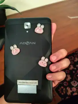 Tablet advan kondisi mantap