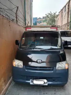 Daihatsu Gran max box th 2010