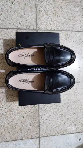Loafers Lederweren Man Uk 43