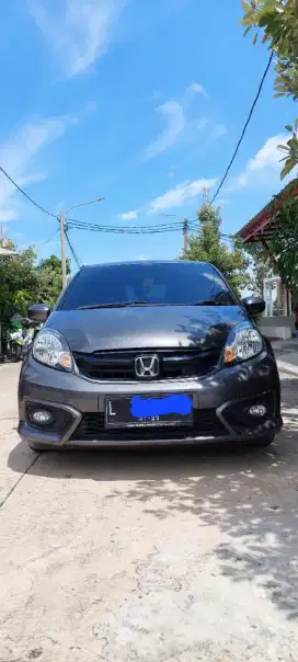 Honda brio manual plat L tahun 2018