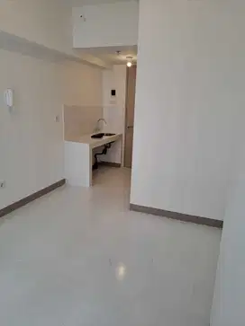 Dijual termurah Apartemen Tokyo PIK2 Studio kosongan + AC