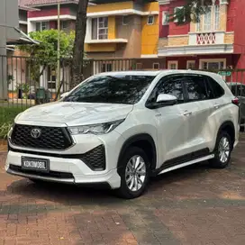 TOYOTA INNOVA ZENIX V CVT HYBRID MODELLISTA