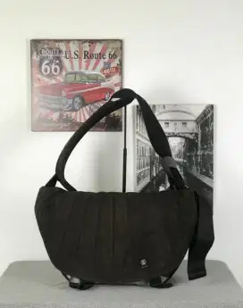 Tas crumpler sling bag