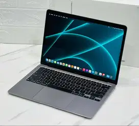 Macbook air M1 2020 ram 8gb SSD 256GB coding rendering design garansi