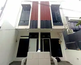 Rumah baru dan murah 2 lantai dekat kantor BPKP dan tidak banjir