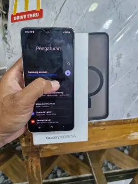 Samsung S21 FE 8+4/256 5G rezmi msih bgus lecet pemakean bs TT