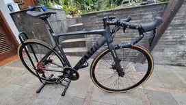 Camp Road Bike IMPALA X - UPGRADED shimano 105
