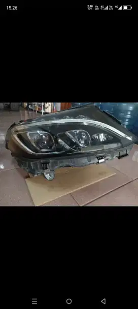 Lampu mirzedes kanan putih