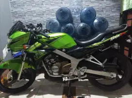 Kawasaki Ninja r 2015