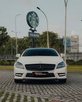2012 CLS 350 AMG White. Non-Air Sus version. Nego