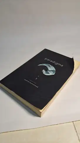 Novel Egosenstris dan Paradigma ASLI