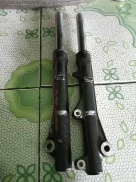 Shock breaker ori honda bekas