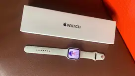 Apple watch SE Gen 2 44 mm