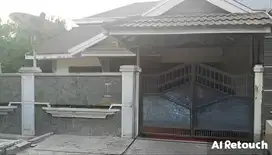 Dijual Rum ah Hitung Tanah Darmo Harapan Indah Strategis Siap Huni