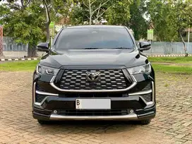 TOYOTA KIJANG INNOVA ZENIX Q MODELISTA HYBRID AT 2023 HITAM