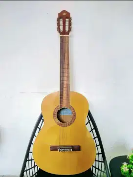 Gitar Classic Yamaha