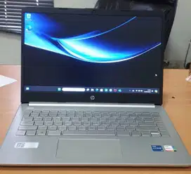 HP dengan prosesor Intel Core i5-1235U (Gen 12), RAM 16GB, SSD 512GB