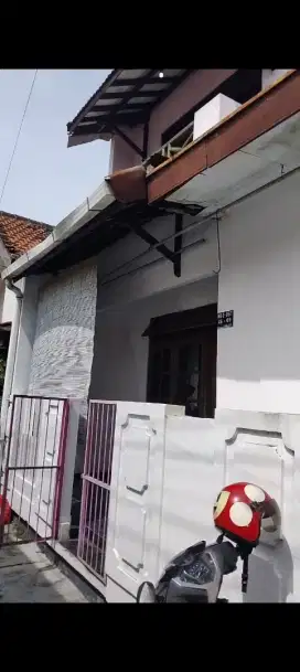 Disewakan rumah kota dekat bakpia patuk 25,mobil tidak masuk, motor aj