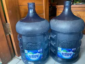 DIJUAL GALON AQUA KOSONG ADA 4 BIJI