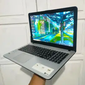Laptop Slim Asus Vivobook X543U Core i3 6006U Ram DDR4 HDD 1TB