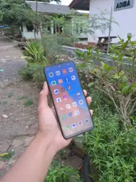 Jual butuh hp redmi 12