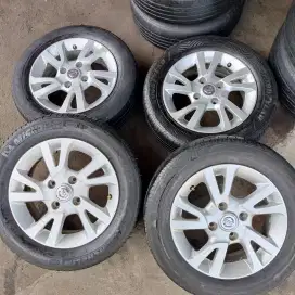 Velg original OEM Nissan grand Livina ring 15 4X114,3 ban 185/65R15
