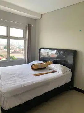 Dijual Apartemen Madison Park 1BR Lantai Rendah View Pool