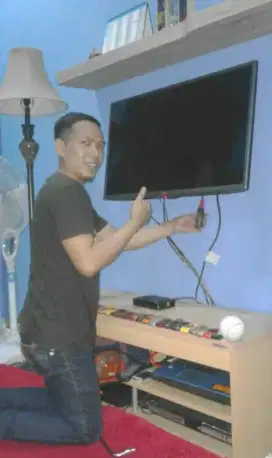 pasang & jual bracket utk gantungan tv led lcd di tembok rapih nyaman