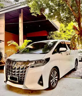 Alphard Istimewa Dijual
