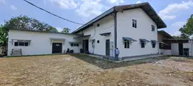 Disewakan gudang strategis.siap pakai.di Cibinong.