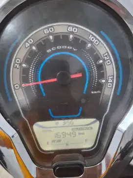 Scoopy prestige 2023