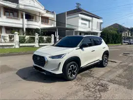 Nissan Magnite Premium CVT matic 2021