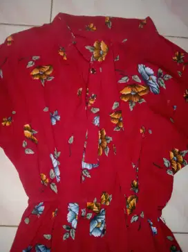 Gamis merah  wanita