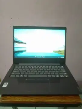 Laptop Lenovo V14 ADA (AMD)