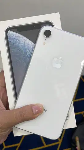 DIJUAL MURAH IPHONE XR 128GB WHITE BH 92 IBOX