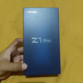 Vivo Z1 ram 4/64